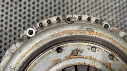 Комплект сцепления Kia 4110024600 Комплект сцепления Kia 4110024600 для авто купить в Магазине