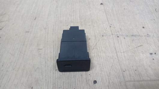 Блок управления USB Mercedes-Benz A2478207302 Купить в Магазине ssavto