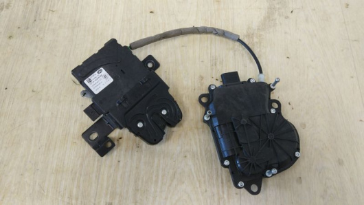 Купить Замок багажника Land Rover / Range Rover Sport / L494 в Магазине