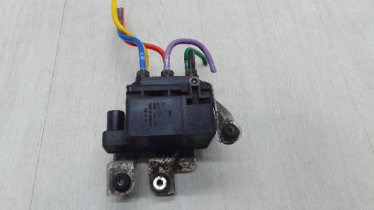  Блок клапанов пневмоподвески Audi Q7 для авто Купить в Магазине