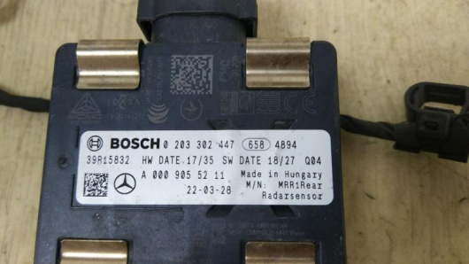 Датчик мертвых (слепых) зон Mercedes-Benz A0009055211 Купить в Магазине ssavto