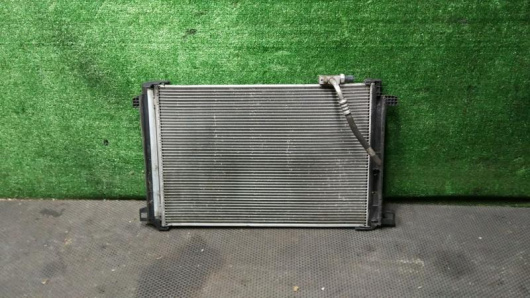 Радиатор кондиционера (конденсатор) Mercedes-Benz A2045000554 для авто купить в Магазине