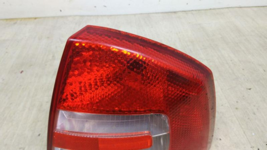 Фонарь задний правый Skoda 1Z5945112A для авто Купить в Магазине