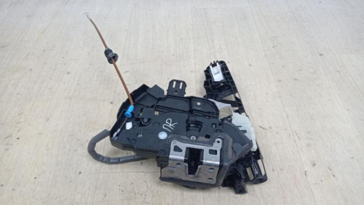 Купить Замок двери передней правой Mercedes-Benz A0997605202 в Магазине