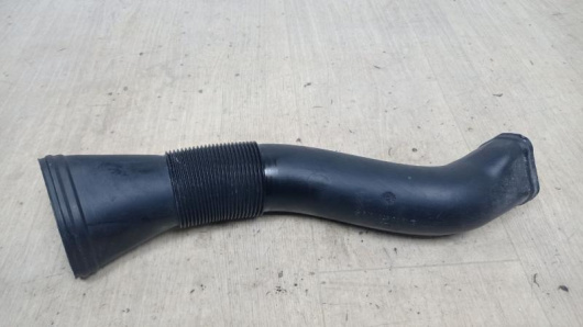 Патрубок воздушного фильтра Mercedes-Benz A1645050961 для авто Купить в Магазине