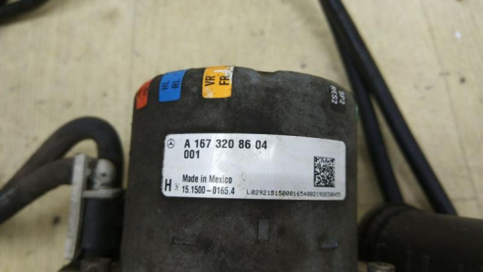 Компрессор пневмоподвески Mercedes-Benz A1673208604 для авто Купить в Магазине