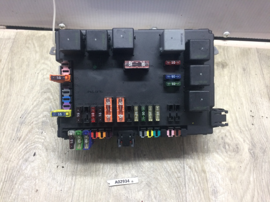 Блок предохранителей задний Mercedes-Benz S221 / W221 Купить в Магазине ssavto