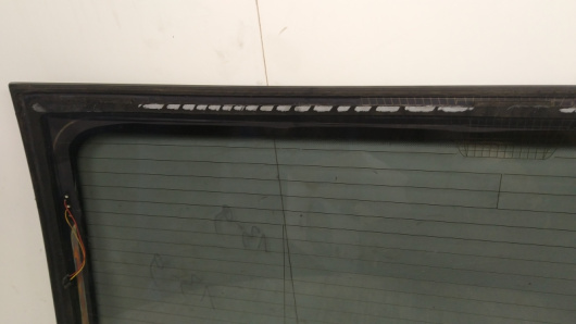 Стекло заднее Mercedes-Benz CLS219 / C219 Купить Стекло заднее Mercedes-Benz CLS219 / C219 в Магазине