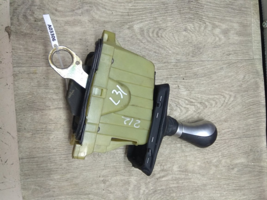 Кулиса Mercedes-Benz E212 / W212 для авто купить в Магазине