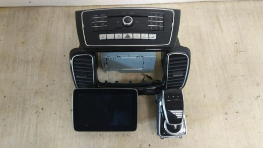 Магнитола Mercedes-Benz A1669003722 Купить Магнитола Mercedes-Benz A1669003722 в Магазине