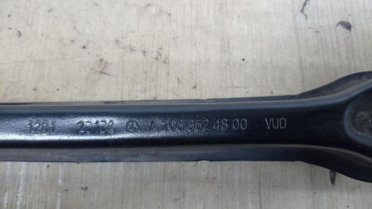 Рычаг задний Mercedes-Benz A2063524800 Рычаг задний левый Mercedes-Benz A2063524800 для авто Купить в Магазине