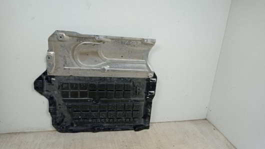 Защита двигателя Mercedes-Benz A2545200400 Купить Защита двигателя Mercedes-Benz A2545200400 в Магазине