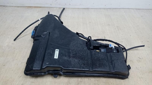 Бачок омывателя BMW 7011097 Купить Бачок омывателя BMW 7011097 в Магазине