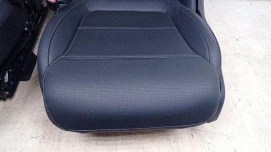 Купить Салон (комплект сидений) Mercedes-Benz GLC254 / X254 в Магазине