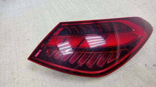 Фонарь задний правый Mercedes-Benz A2069063600 для авто Купить в Магазине