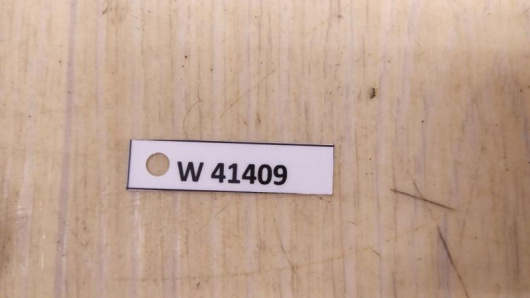 Накладка замка капота Mercedes-Benz Купить Накладка замка капота Mercedes-Benz в Магазине