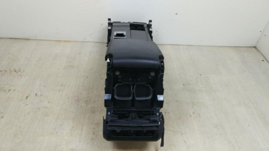 Купить Подлокотник Land Rover / Range Rover Sport в Магазине