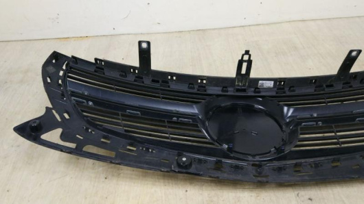 Купить Решетка радиатора Mercedes-Benz EQC в Магазине