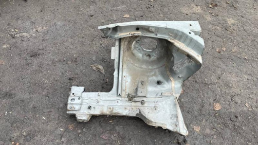 Лонжерон левый Mercedes-Benz E212 / W212 Лонжерон левый Mercedes-Benz E212 / W212 Купить в Магазине ssavto