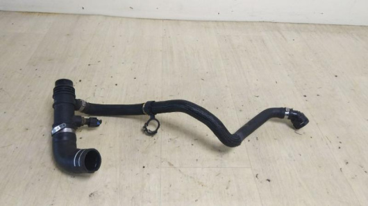 Трубка охлаждающей жидкости пластиковая Maserati 670174742 для авто Купить в Магазине