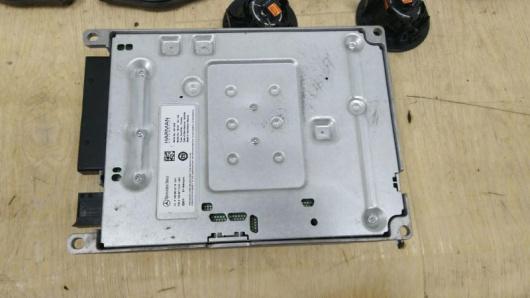 Купить Аудиосистема (комплект) Mercedes-Benz в Магазине