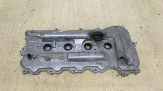 Клапанная крышка Toyota RAV4 Купить Клапанная крышка Toyota RAV4 в Магазине