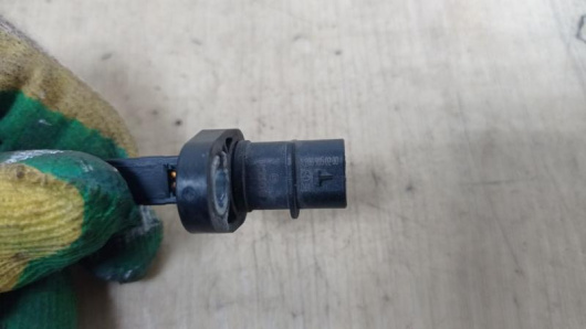 Датчик ABS передний правый Mercedes-Benz A2069050200 Купить в Магазине ssavto