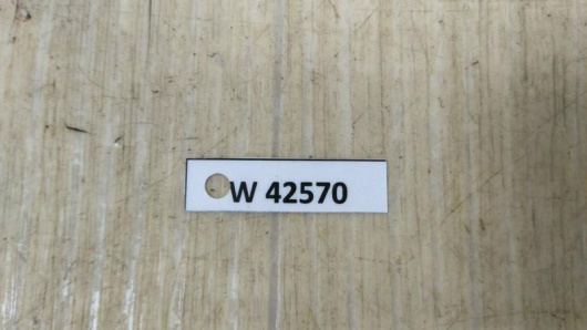 Кронштейн двигателя Mercedes-Benz A1772402700 для авто Купить в Магазине