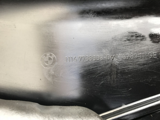 Купить Декоративная крышка двигателя BMW 11147788908 в Магазине