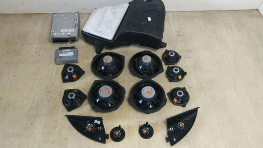 Купить Аудиосистема (комплект) Mercedes-Benz A2929006602 в Магазине