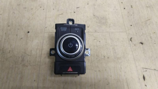 Купить Блок мультимедиа Maserati 670167356 в Магазине