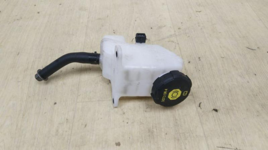 Бачок тормозной жидкости Hyundai Ioniq Бачок тормозной жидкости Hyundai Ioniq для авто Купить в Магазине