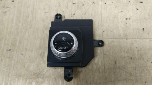 Блок управления печки/климат-контроля Hyundai 97983S1000 Купить Блок управления печки/климат-контроля Hyundai 97983S1000 в Магазине