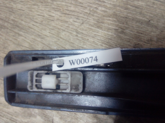 Молдинг двери передней правой Mercedes-Benz E211 / W211 Купить Молдинг двери передней правой Mercedes-Benz E211 / W211 в Магазине