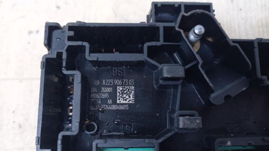 Блок предохранителей Mercedes-Benz A2239067303 Блок предохранителей Mercedes-Benz A2239067303 Купить в Магазине ssavto