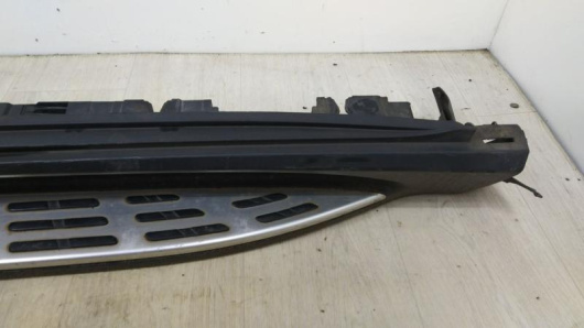 Подножка Mercedes-Benz W167 А1676900304 Купить Порог правый Mercedes-Benz A1676900304 в Магазине