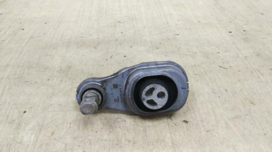 Кронштейн двигателя Mercedes-Benz A1772402700 для авто Купить в Магазине