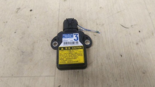Датчик курсовой устойчивости Toyota RAV4 Датчик курсовой устойчивости Toyota RAV4 Купить в Магазине ssavto