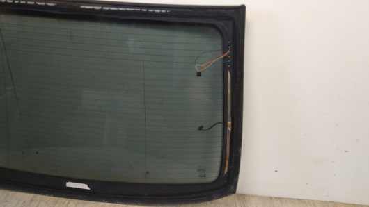 Стекло заднее Mercedes-Benz CLS219 / C219 Купить Стекло заднее Mercedes-Benz CLS219 / C219 в Магазине