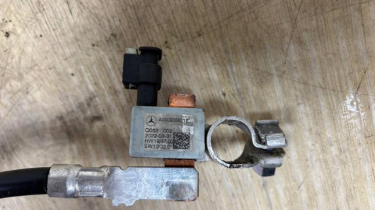 Клемма аккумулятора минус Mercedes-Benz A0009058212 Клемма аккумулятора минус Mercedes-Benz A0009058212 Купить в Магазине ssavto