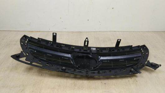 Купить Решетка радиатора Mercedes-Benz EQC в Магазине