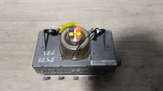 Автозапчасти в Магазине Подушка безопасности пассажира Toyota Prius II