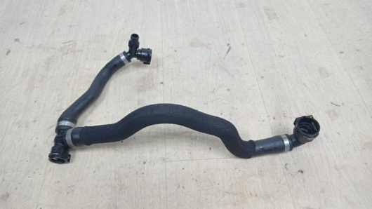 Патрубок (трубопровод, шланг) BMW 9845120 для авто Купить в Магазине