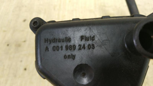 Бачок гидроусилителя Mercedes-Benz A0019892403 Бачок гидроусилителя Mercedes-Benz A0019892403 для авто Купить в Магазине
